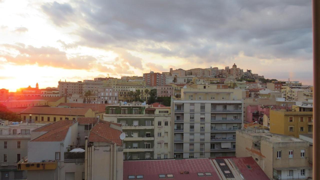 Luna Rossa Rooms كالياري المظهر الخارجي الصورة