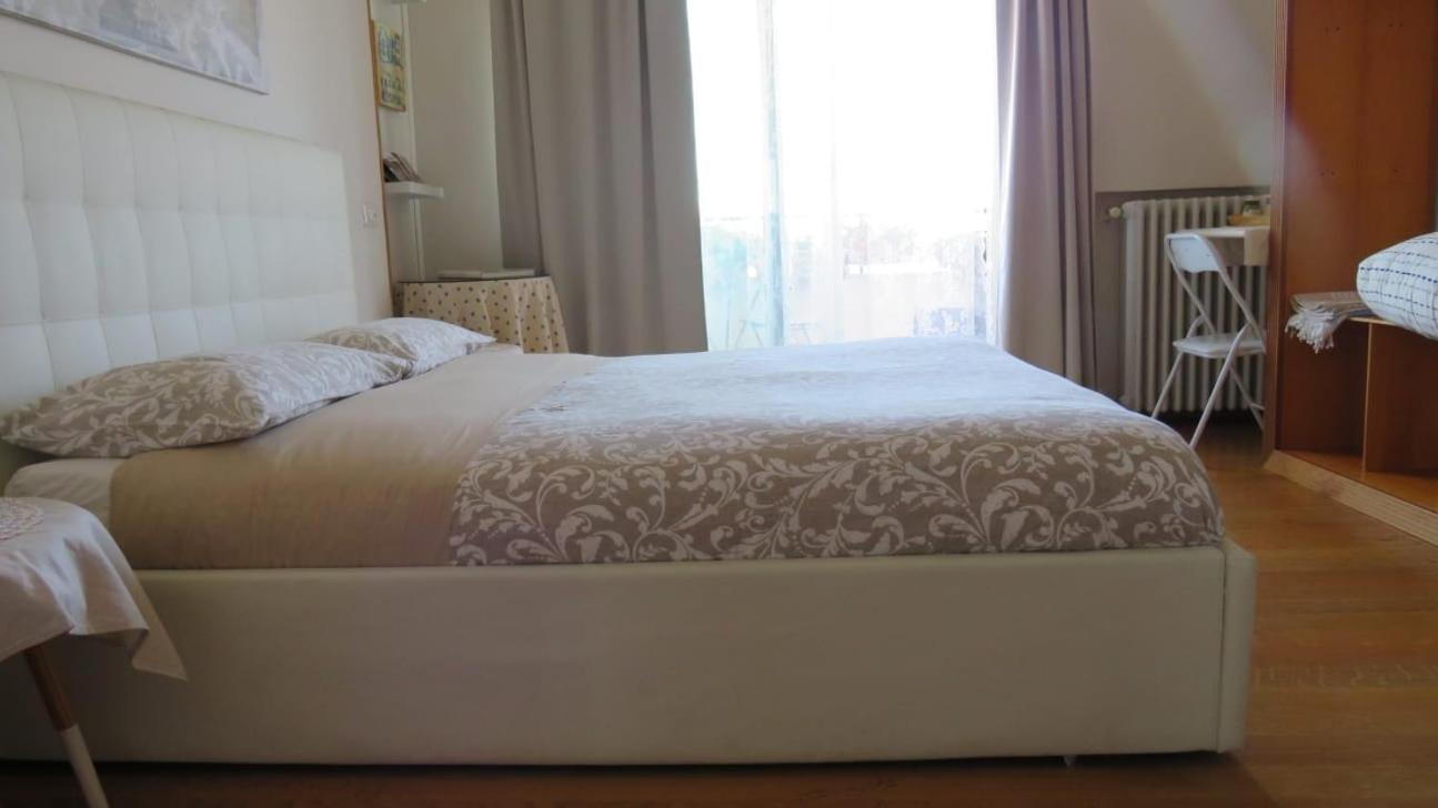 Luna Rossa Rooms كالياري الغرفة الصورة